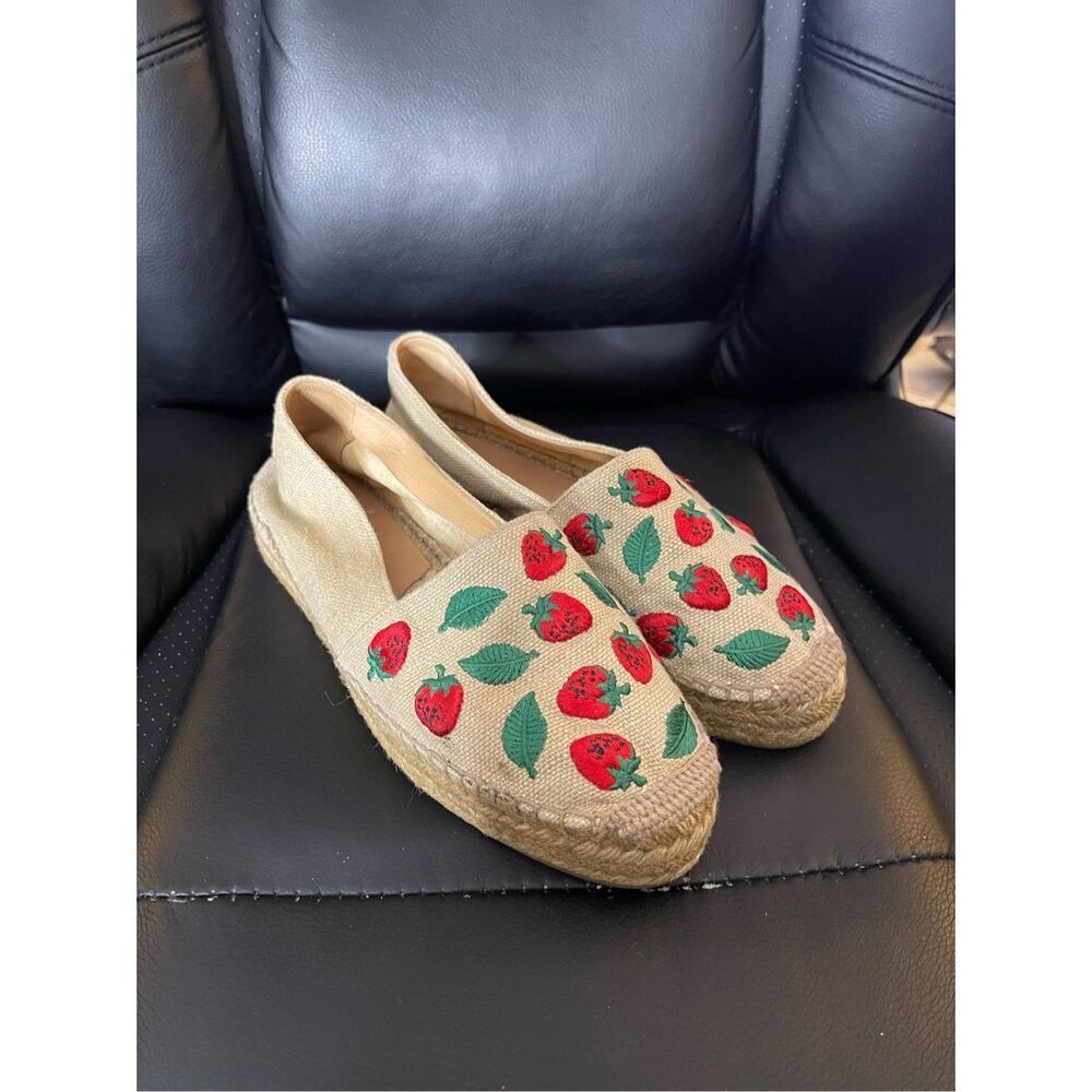 Castaner Beige Espadrille Flats with Red Strawberry Embroidery